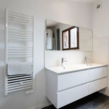 7 - Tout Equipe, Fonctionnel - Carmes, Апартаменты *